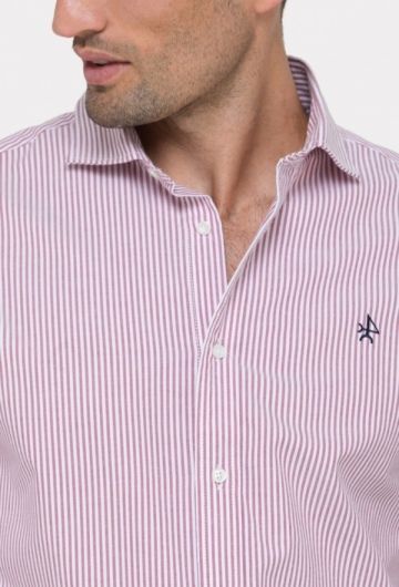 Camisa clásica Oxford de hombre a rayas roja