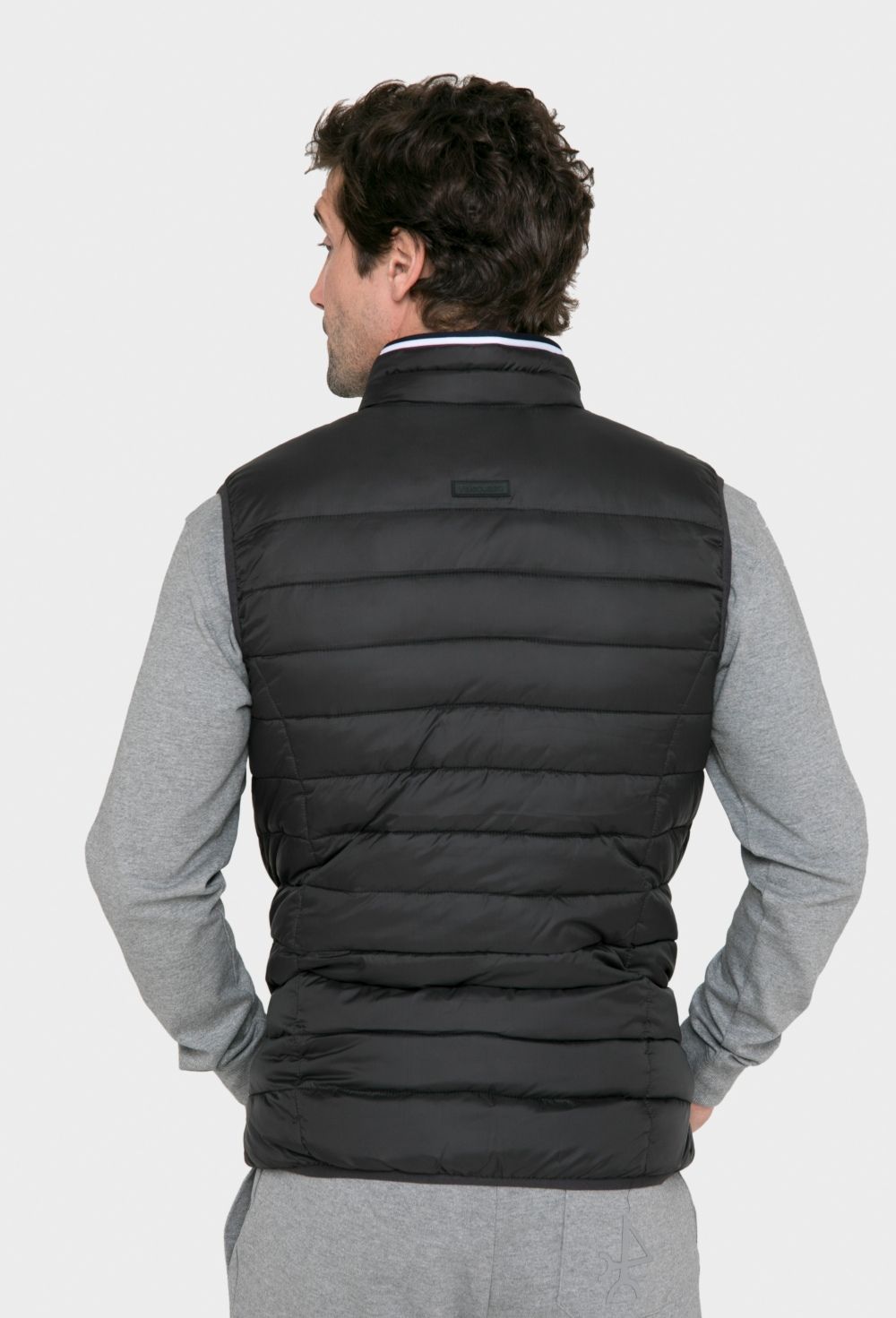 Chaleco acolchado negro bandera - 62.93