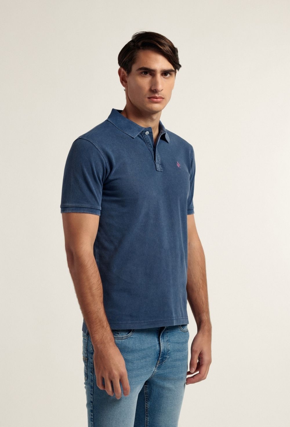 Polo Garment Dye azul marino - Valecuatro