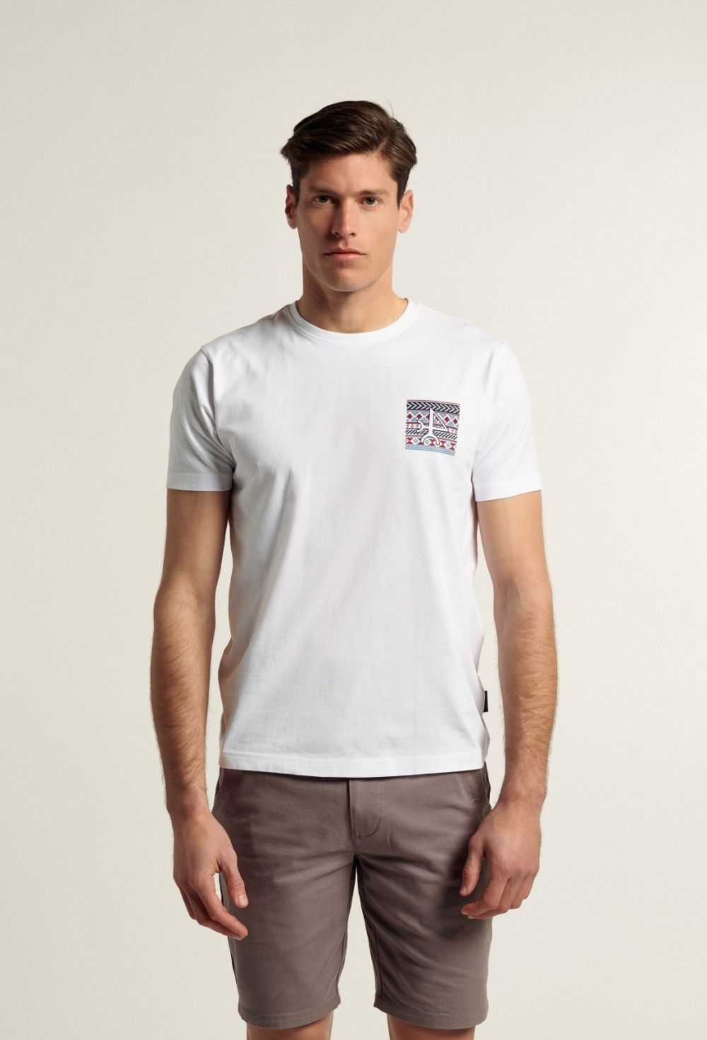 camisetas - Camiseta étnica blanca P24H-5764-BL