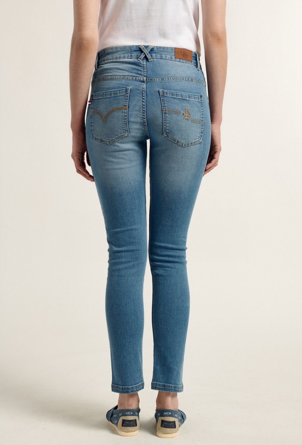 Jeans mujer azul claro - Valecuatro