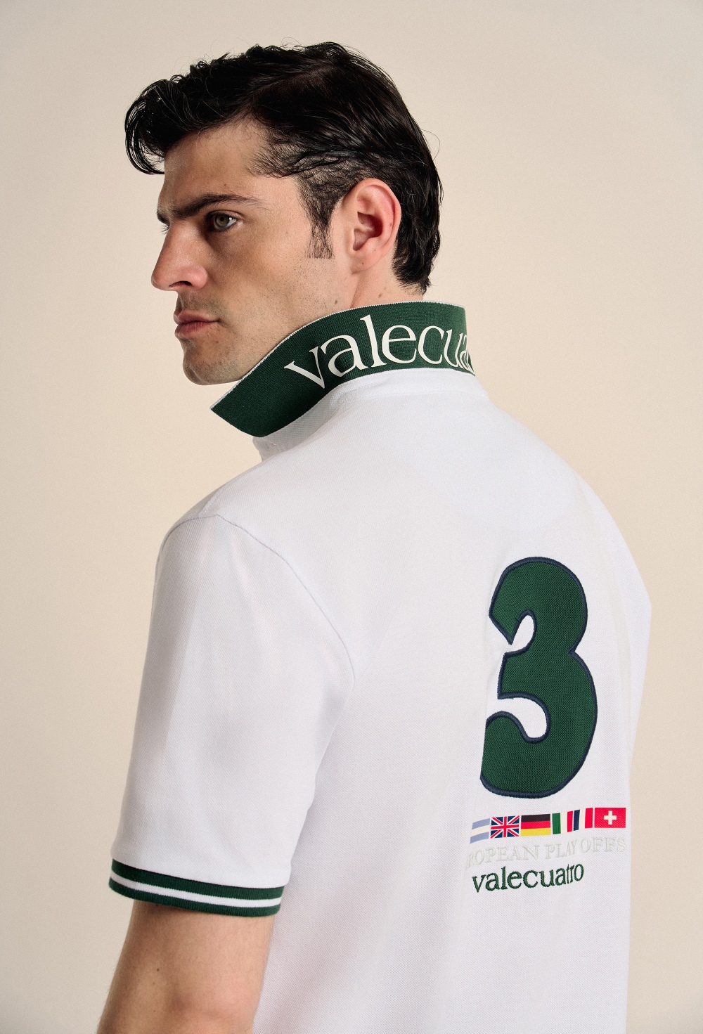 Valecuatro - Polo banderas blanco