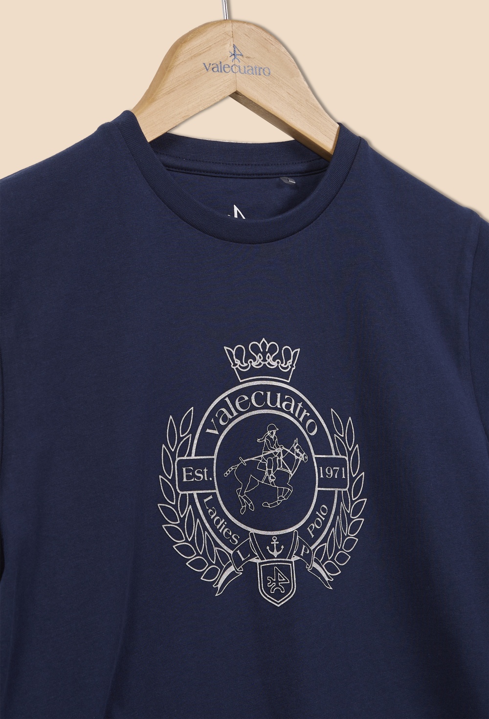 Camiseta escudo azul marino - Valecuatro