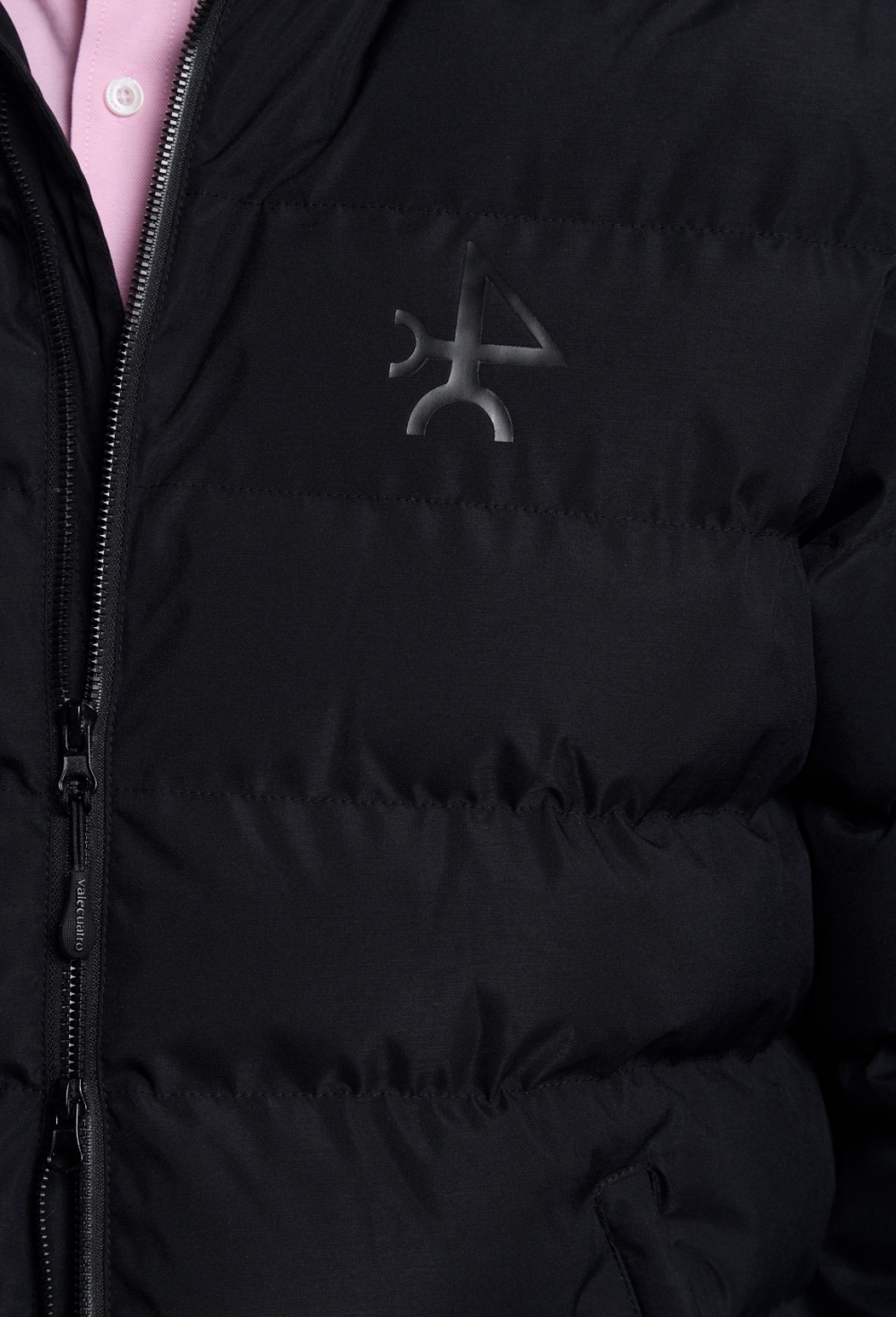 Chaqueta acolchada emboss negro