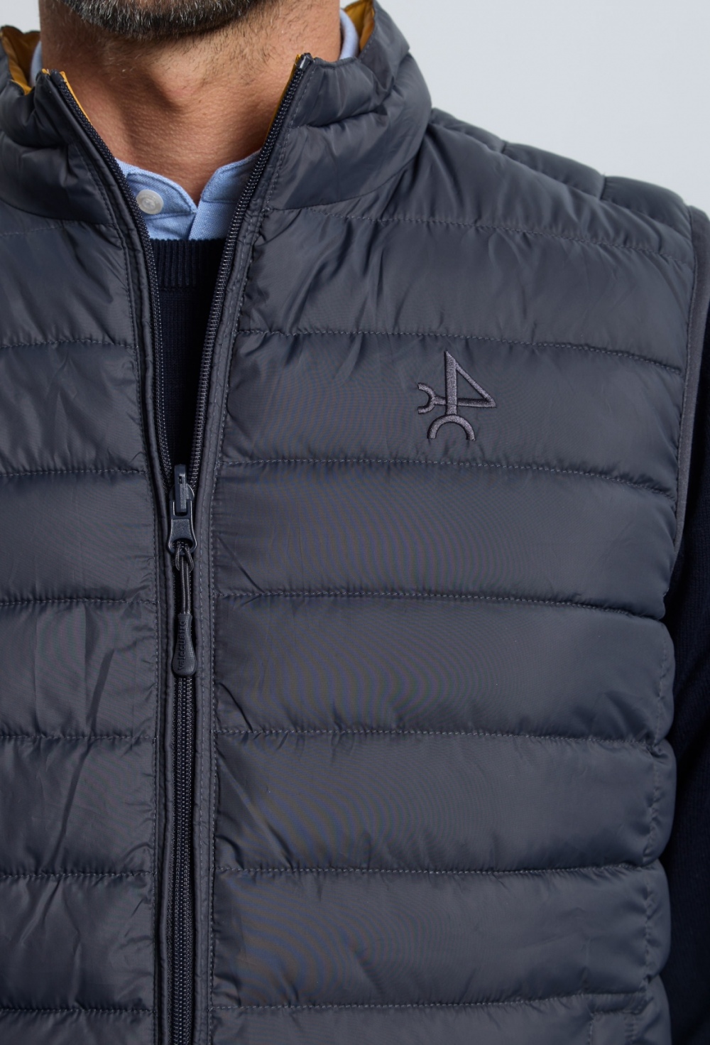 Chaleco acolchado reversible gris con amarillo - Valecuatro - chalecos