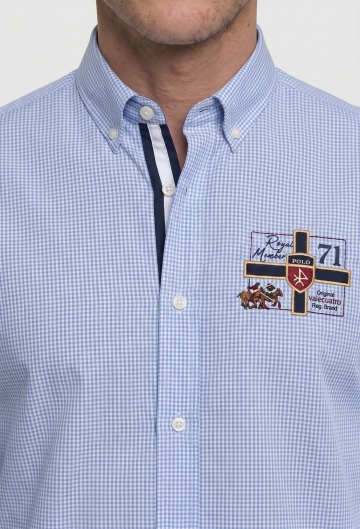 Camisa bordada modelo Player celeste vichy