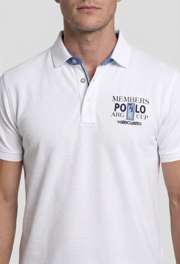 Polo semibordado Royal member blanco