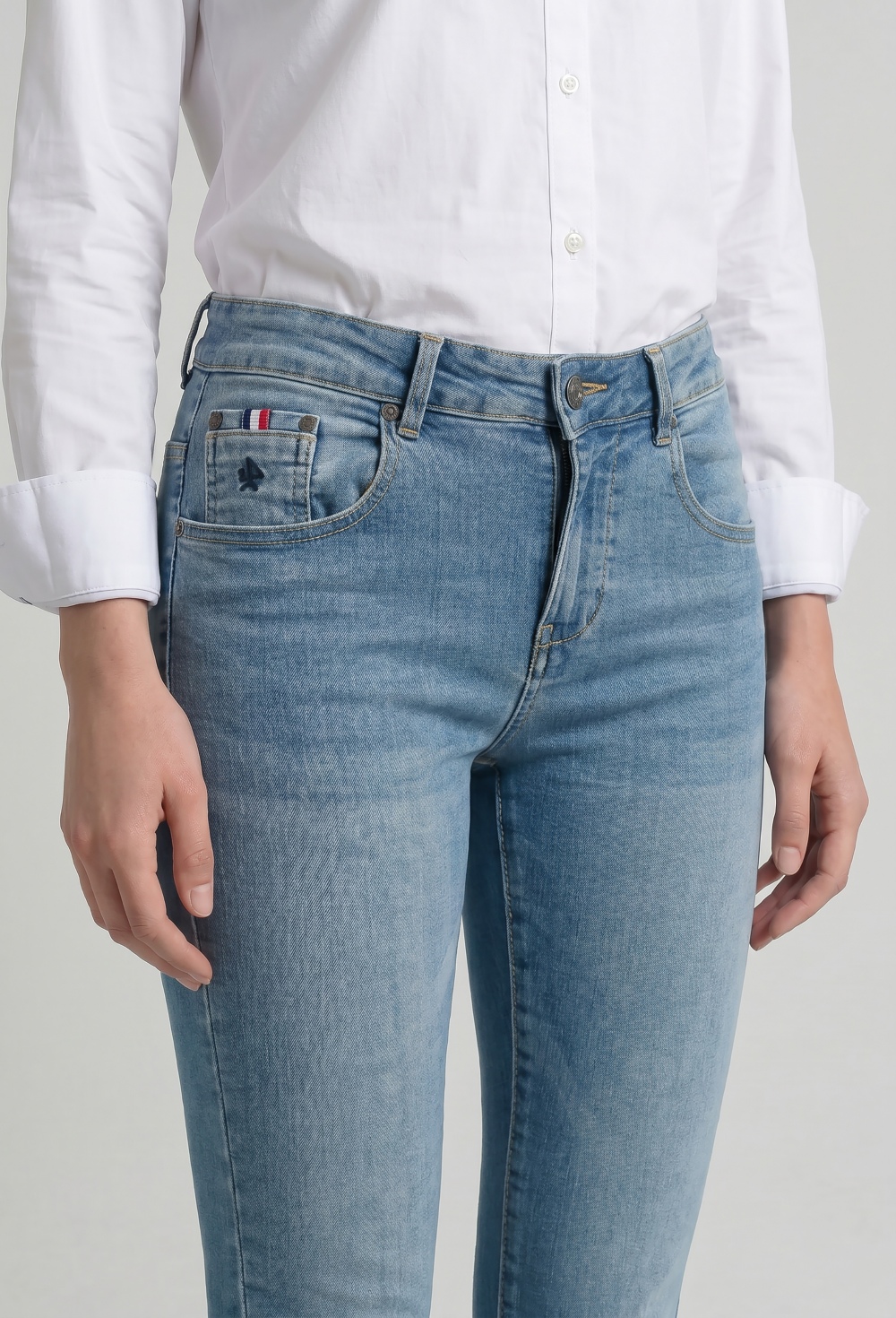 Jeans mujer azul claro - 64.9